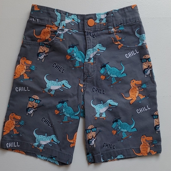 Bundle of 3 Shorts for Boys. - Picture 3 of 6